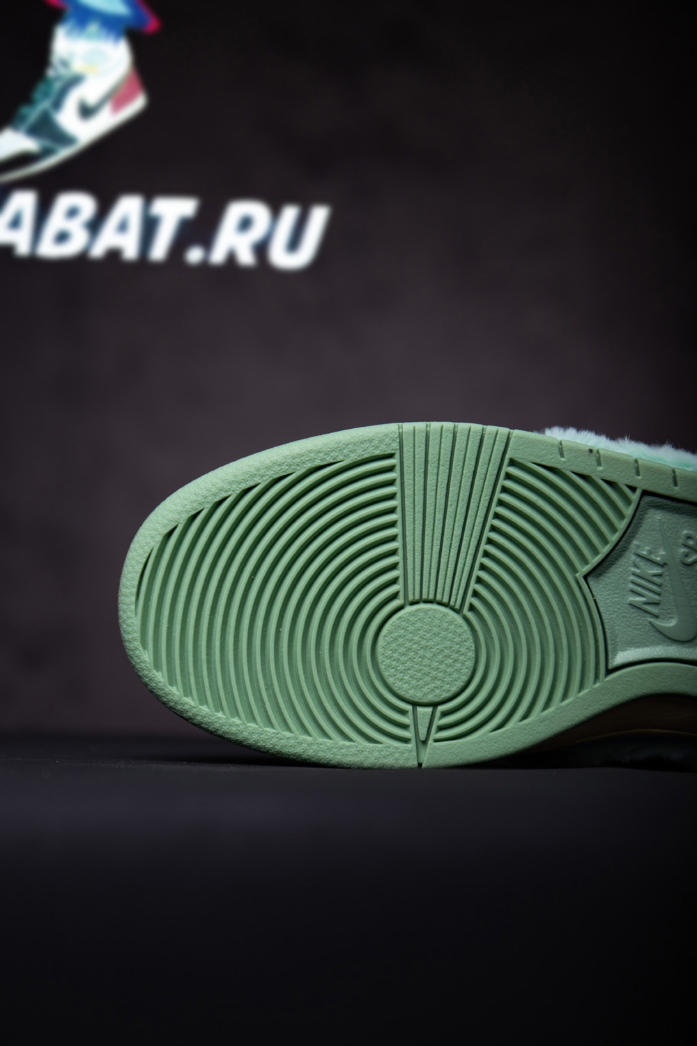 Verdy x Dunk Low SB 