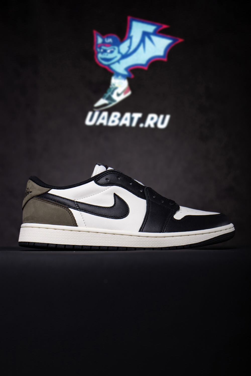 Air Jordan 1 Retro Low OG ''Mocha''