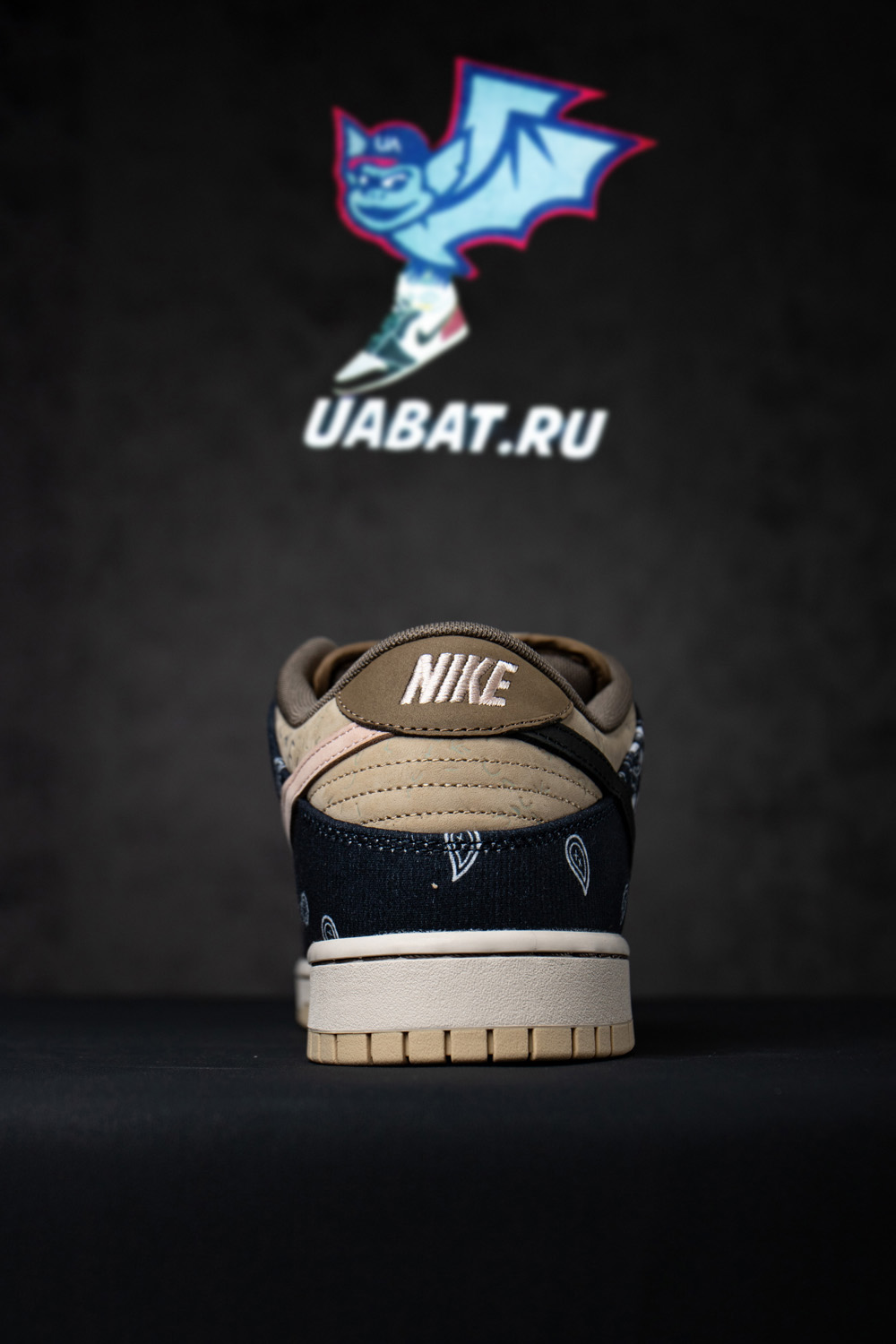 Travis Scott x SB Dunk Low PRM QS