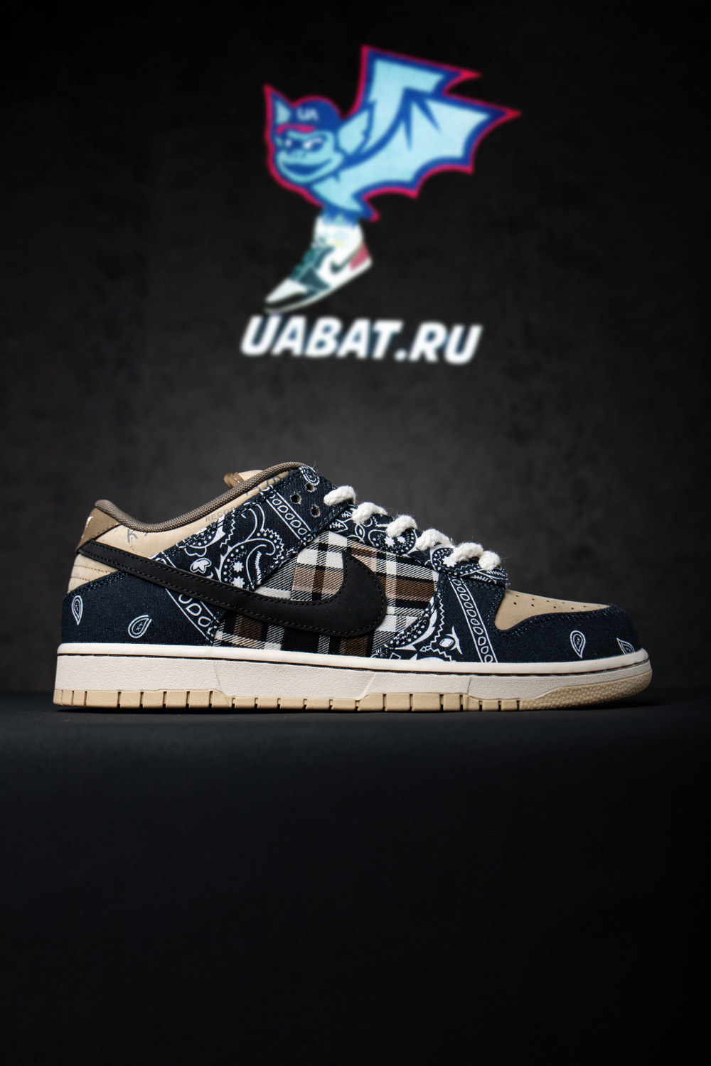 Travis Scott x SB Dunk Low PRM QS