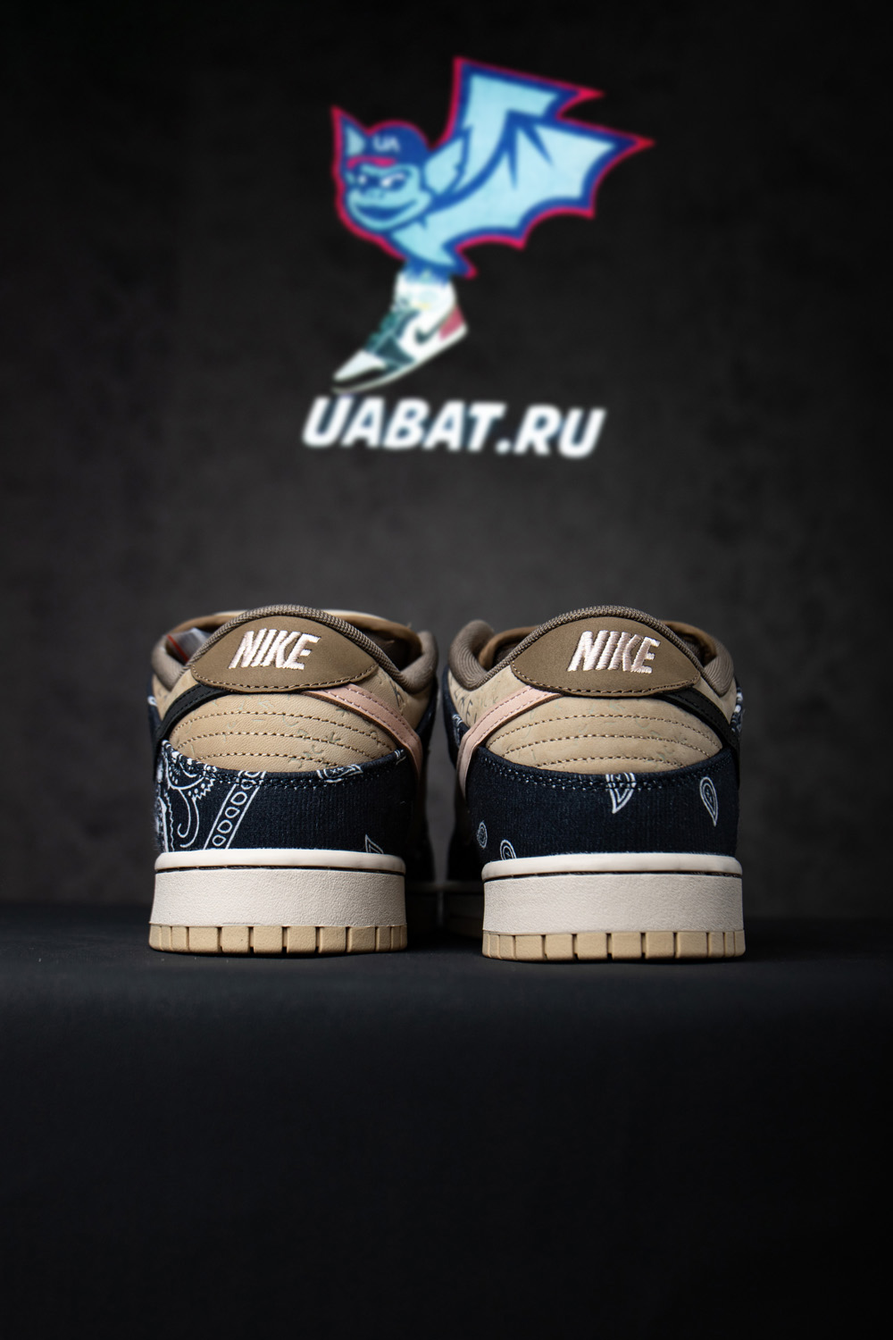 Travis Scott x SB Dunk Low PRM QS