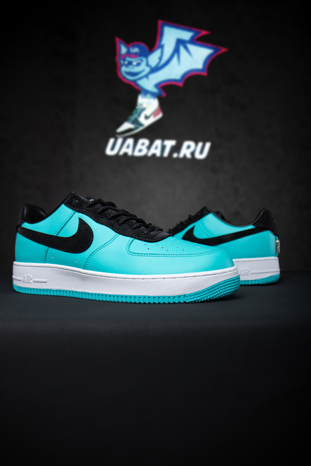 NIKE AIR FORCE 1 LOW TIFFANY & CO. 1837