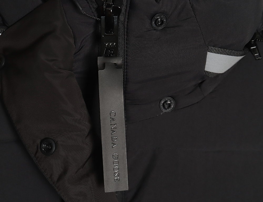 Canada goose black label long down jacket TSK1