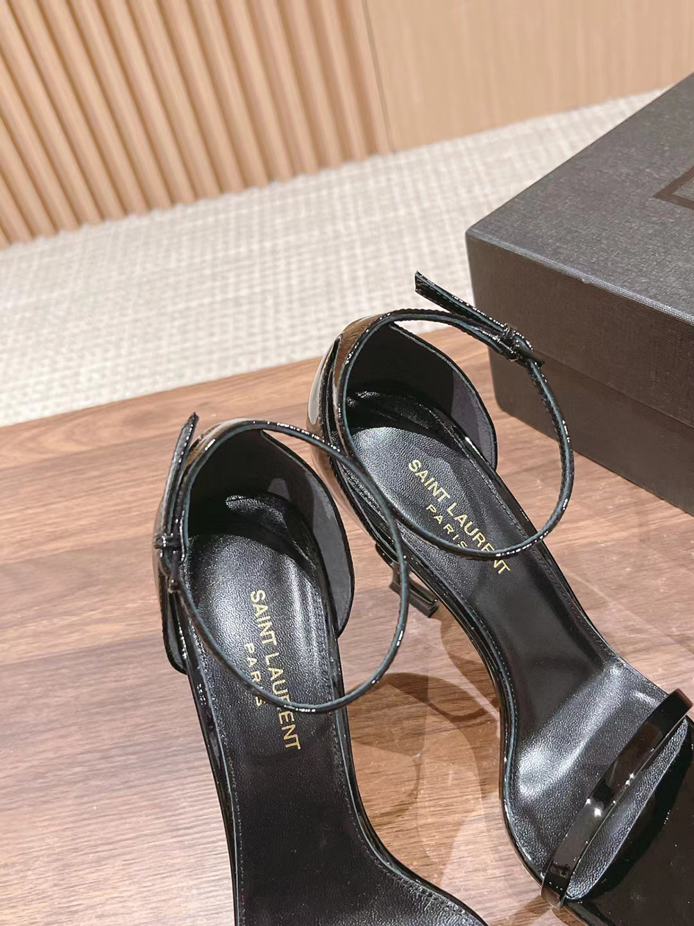 Saint Laurent Opyum Sandals In Patent Leather
