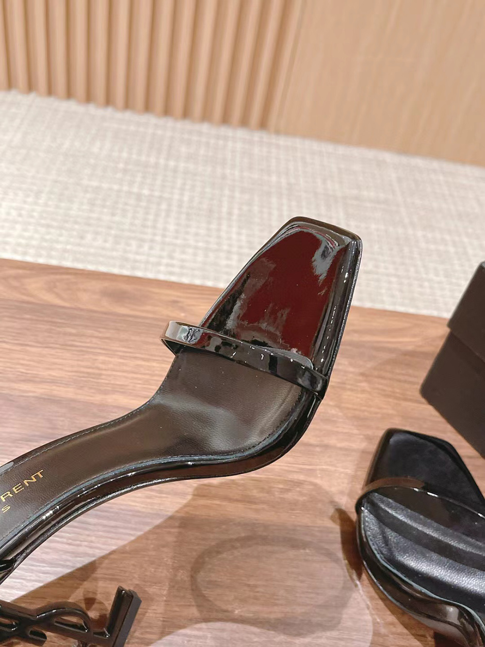 Saint Laurent Opyum Sandals In Patent Leather