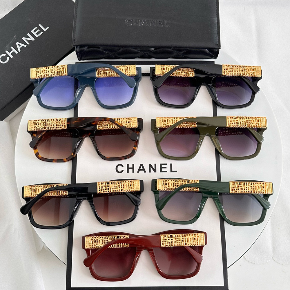 Chanel eyeglasses CH5533