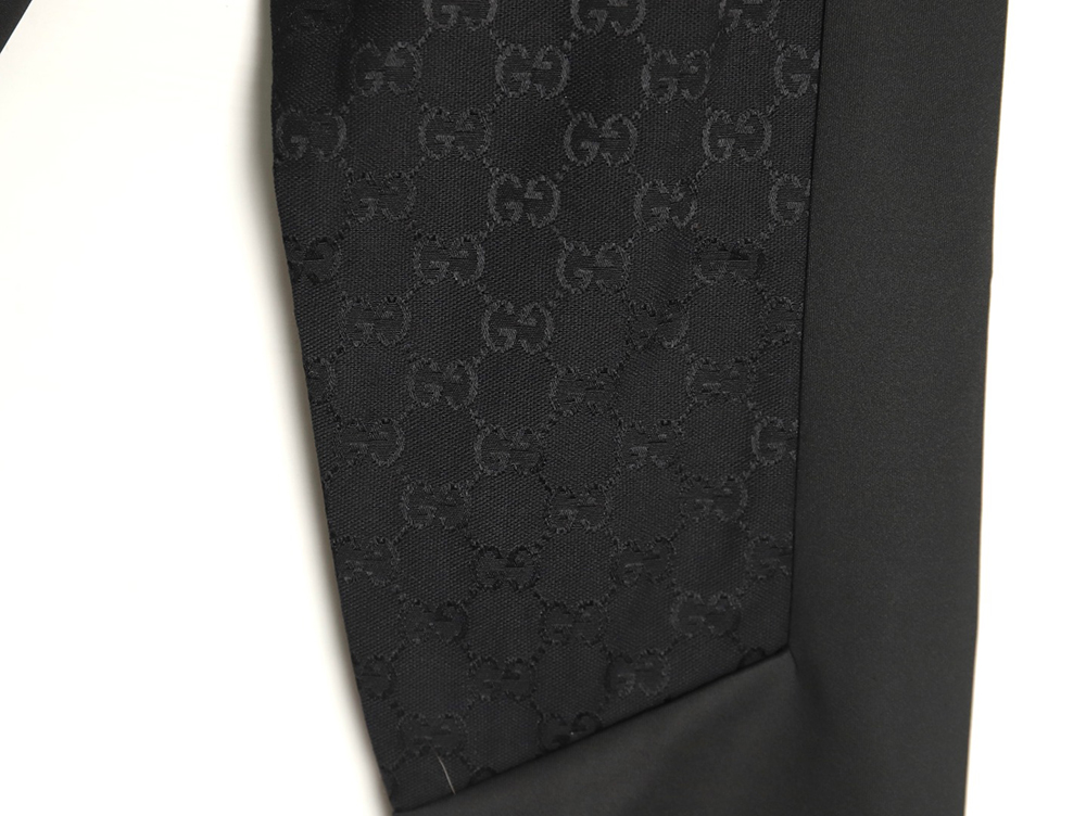 Gucci interlocking double G half zip jacket
