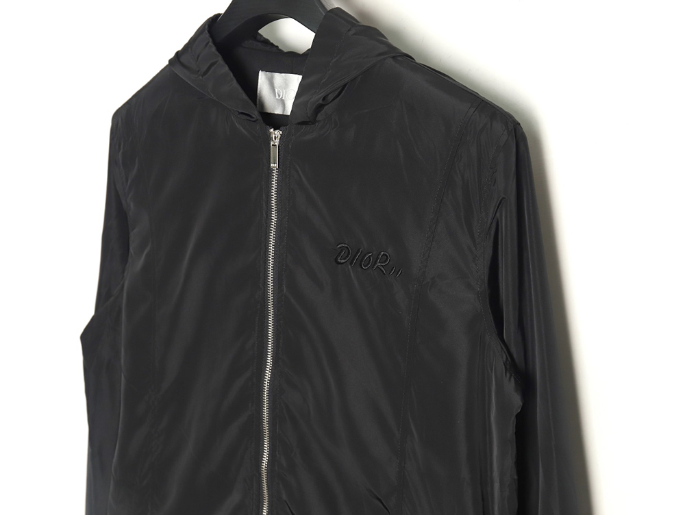 Dior embroidered letters small wasp hooded jacket TSK2