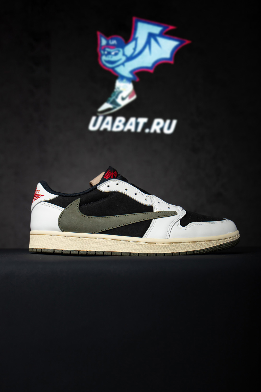 Travis Scott x Air Jordan 1 Low OG WMNS “Olive”