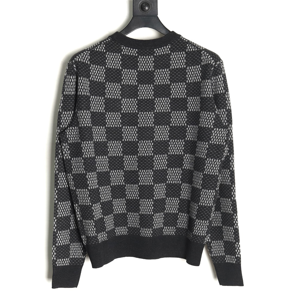 Louis vuitton plaid grey pullover sweater