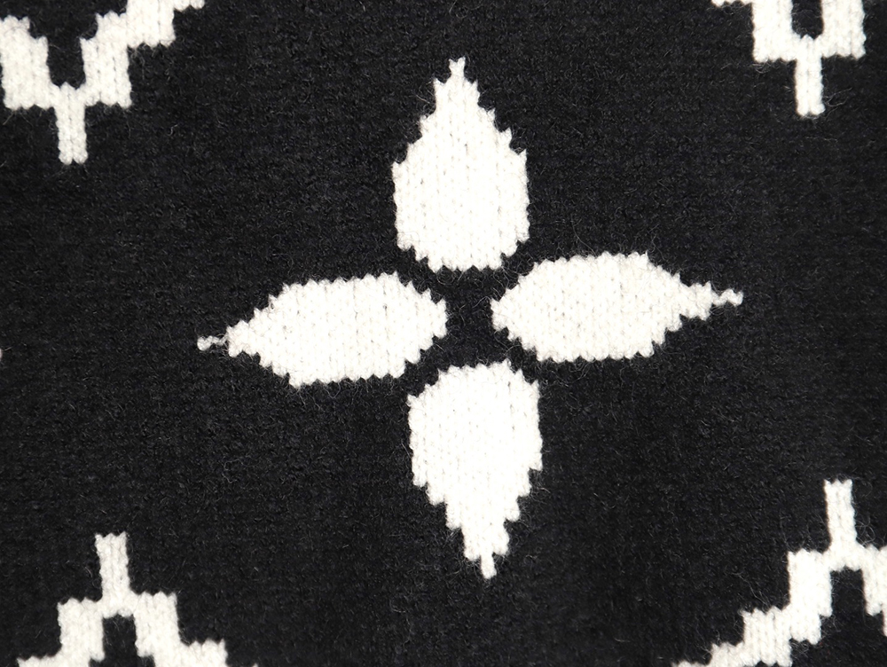 Louis vuitton presbyopia all-over print double-thread jacquard sweater