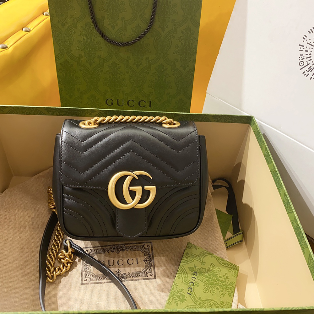 Gucci Bags 739682 18*15*8cm