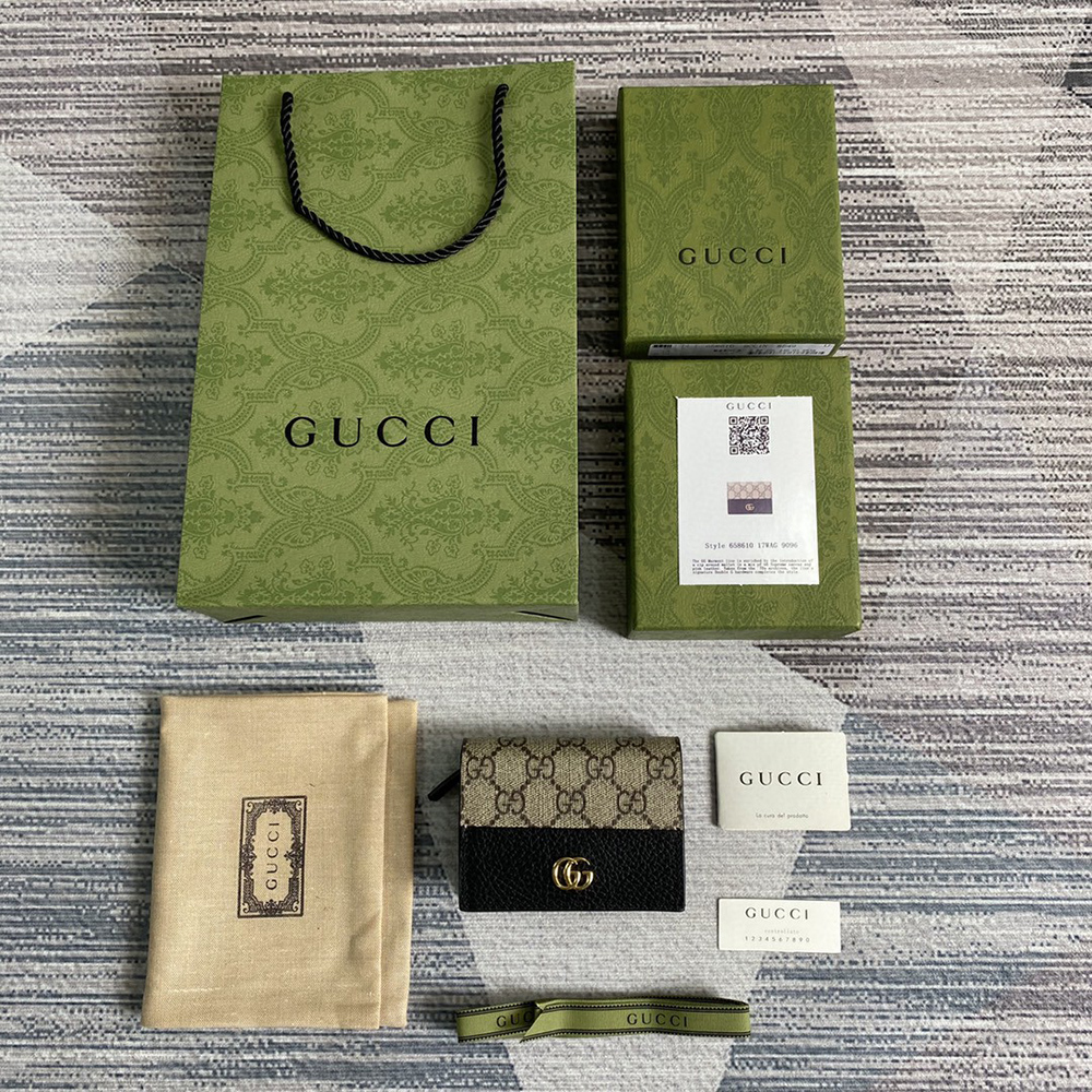 Gucci Wallets 658610 11*9*3cm