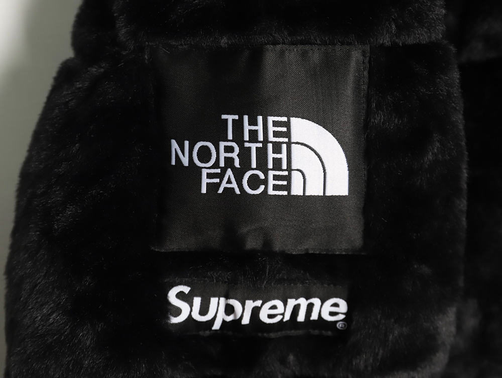 The North Face & Supreme Joint Fur Down Jacket
