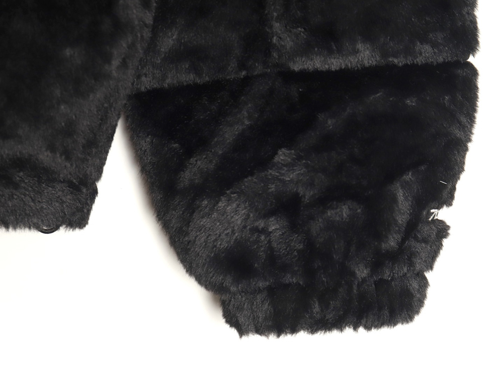 The North Face & Supreme Joint Fur Down Jacket