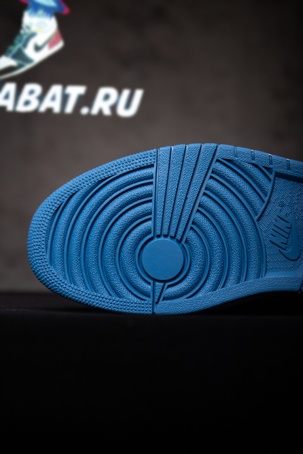 AIR JORDAN 1 RETRO HIGH OG ''DARK MARINA BLUE''
