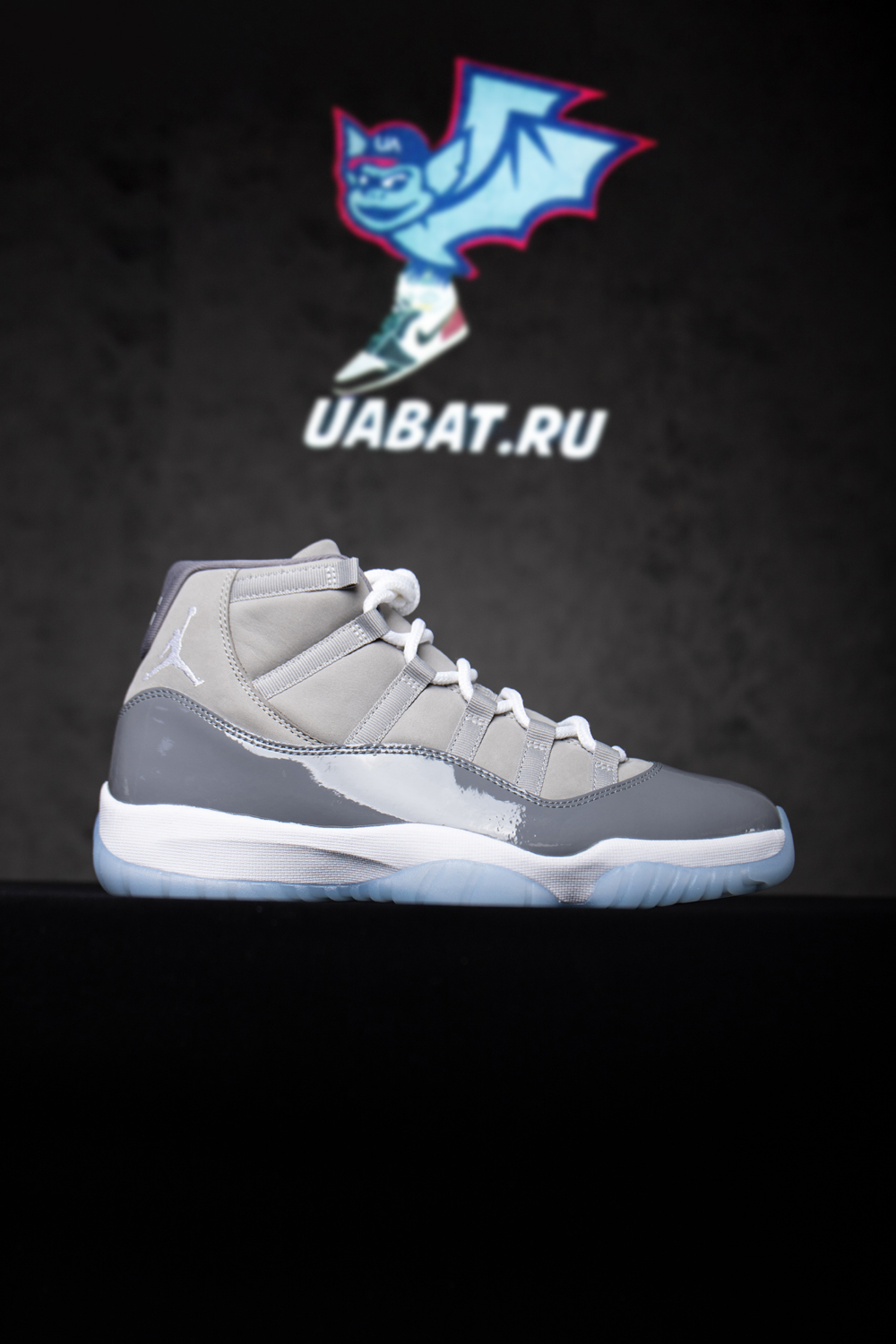 AIR JORDAN 11 RETRO 