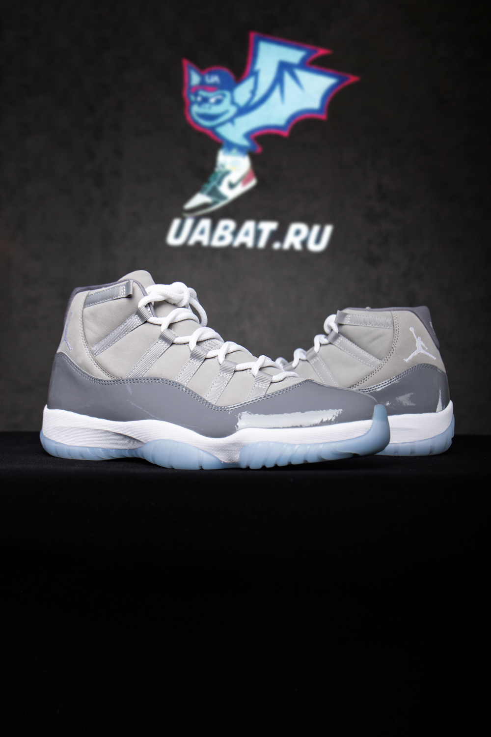 AIR JORDAN 11 RETRO 