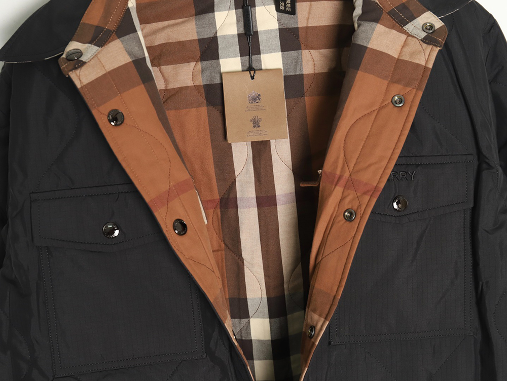 Burberry hem check reversible cotton jacket TSK1
