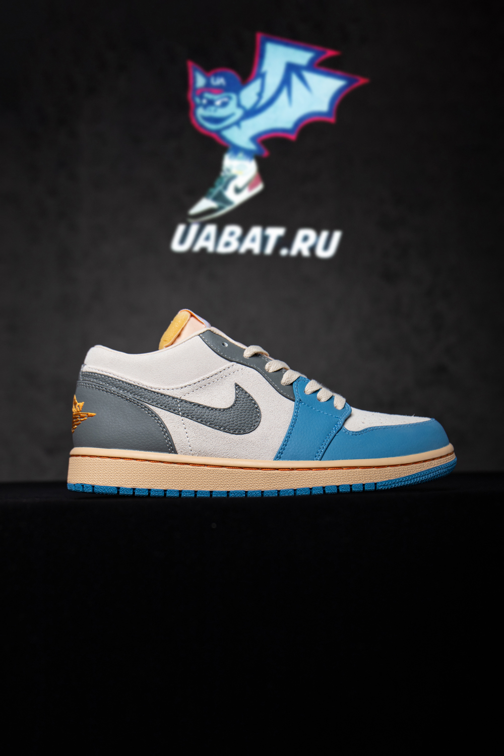Air Jordan 1 Low SE 