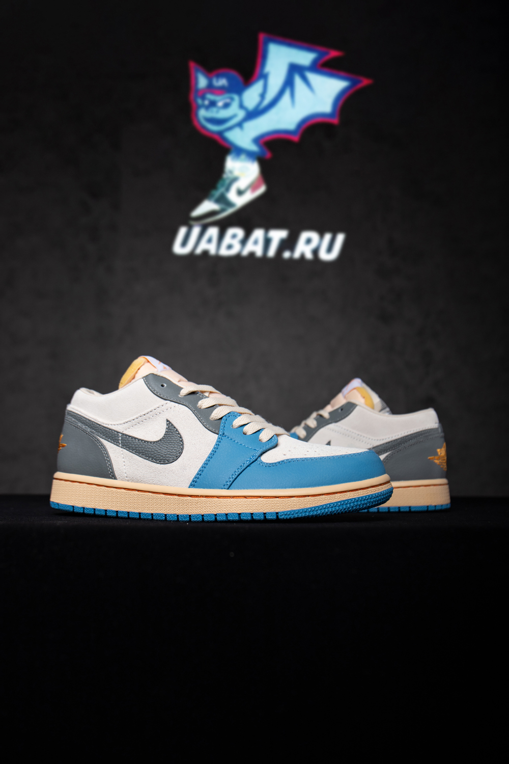 Air Jordan 1 Low SE 
