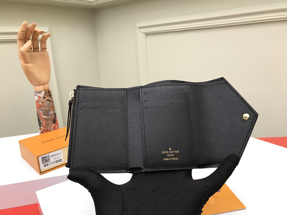 Louis Vuitton Wallets M64061 12*9.5*2.5cm