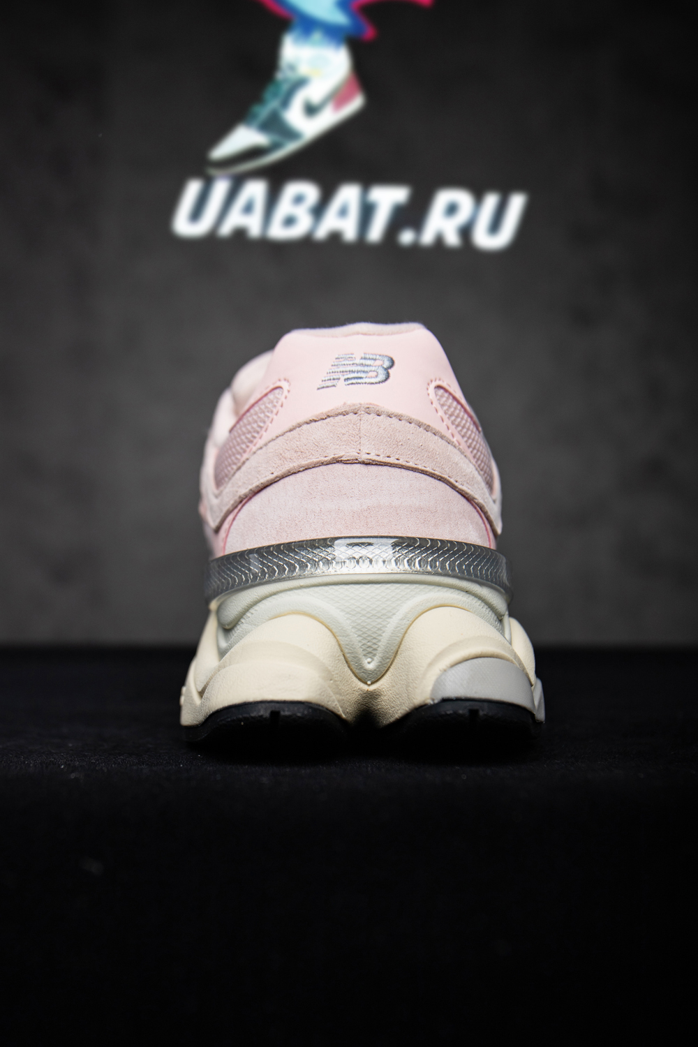 New Balance 9060