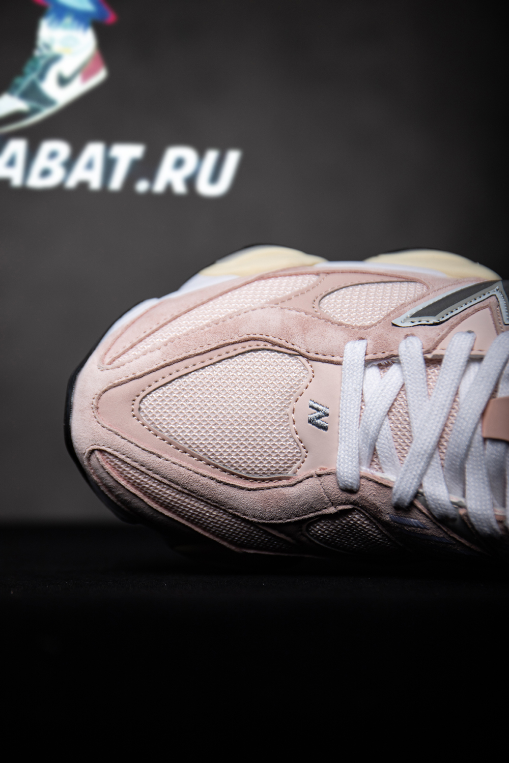 New Balance 9060