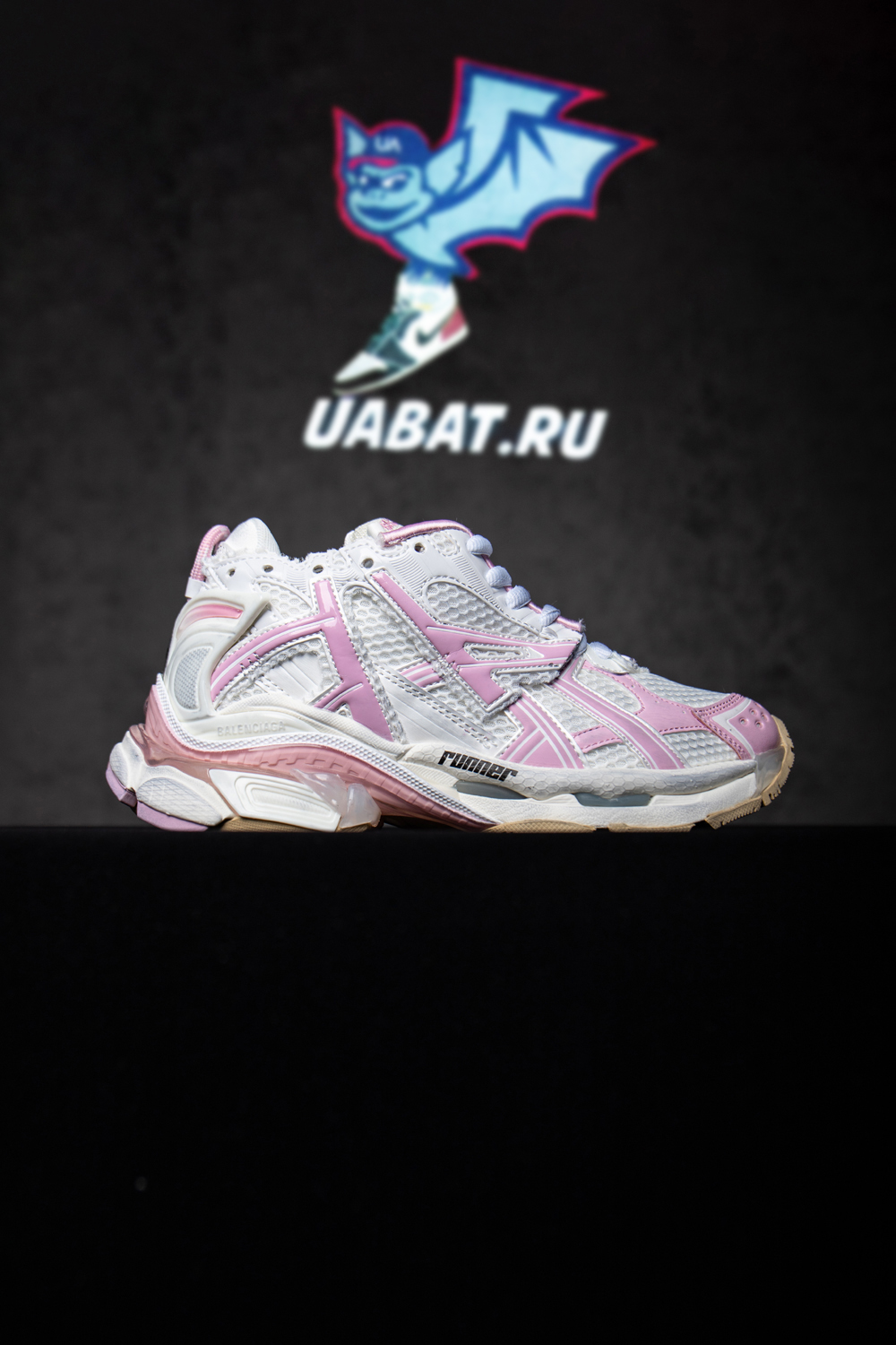 Balenciaga Wmns Runner Sneaker 