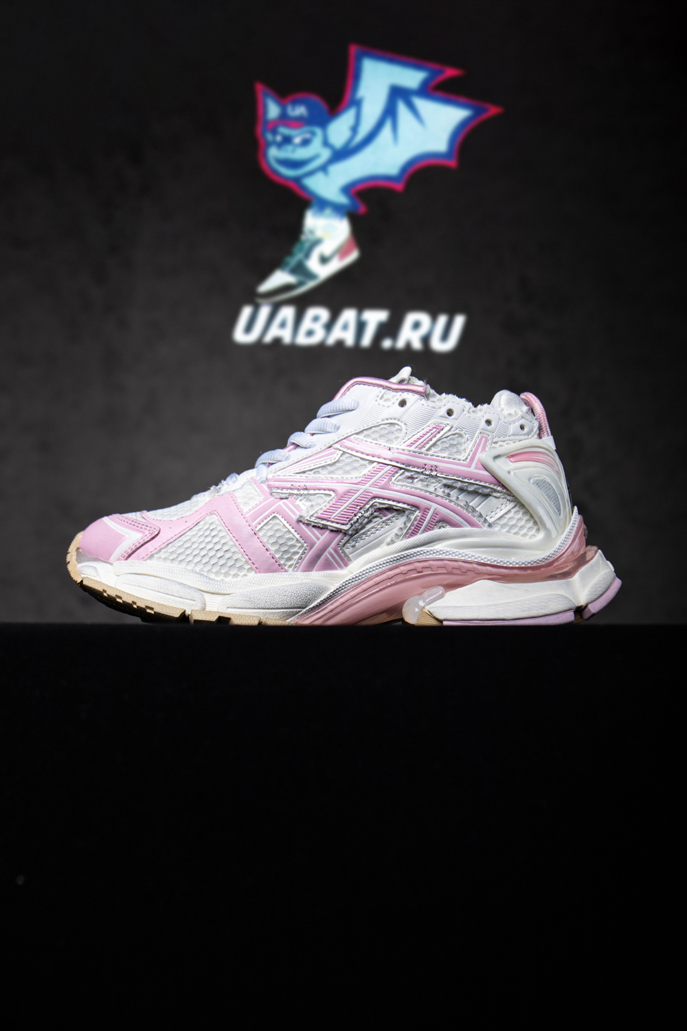 Balenciaga Wmns Runner Sneaker 