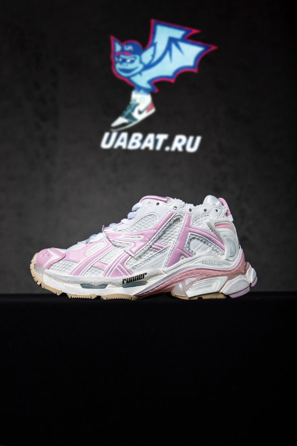 Balenciaga Wmns Runner Sneaker 