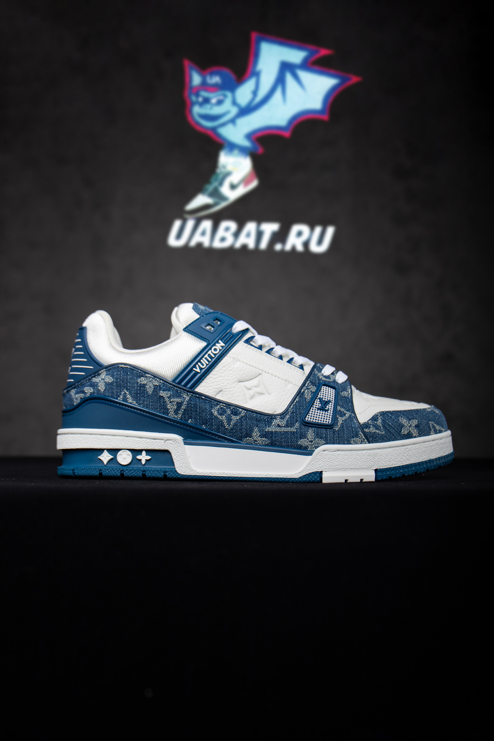 Louis Vuitton Trainer Monogram Denim White Blue