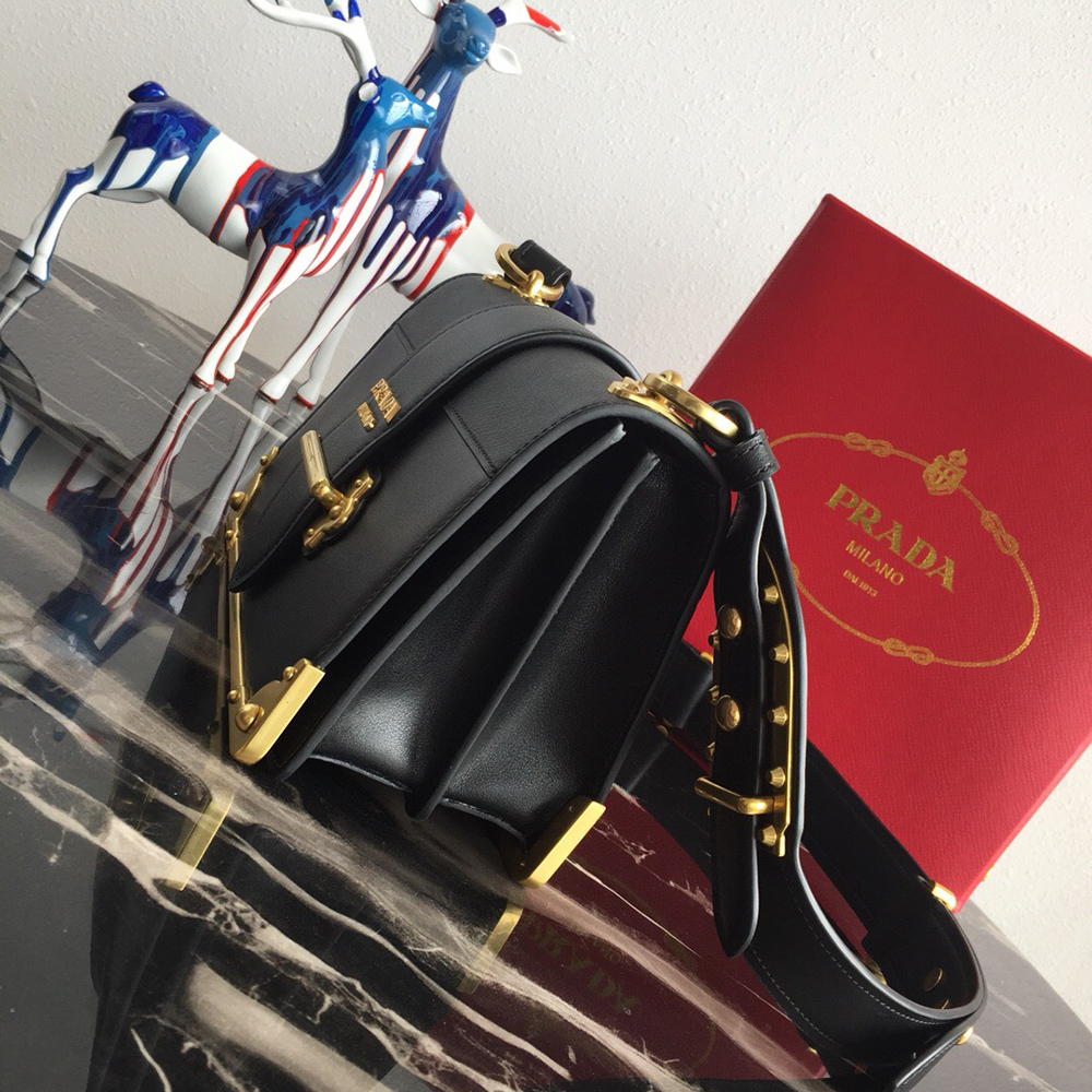 Prada Bags 1BD045 20*14*8.5cm