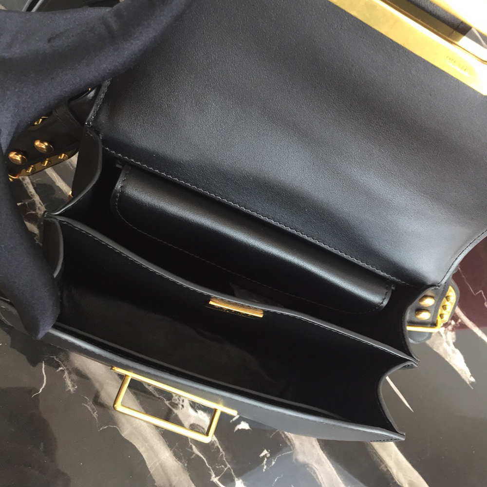 Prada Bags 1BD045 20*14*8.5cm