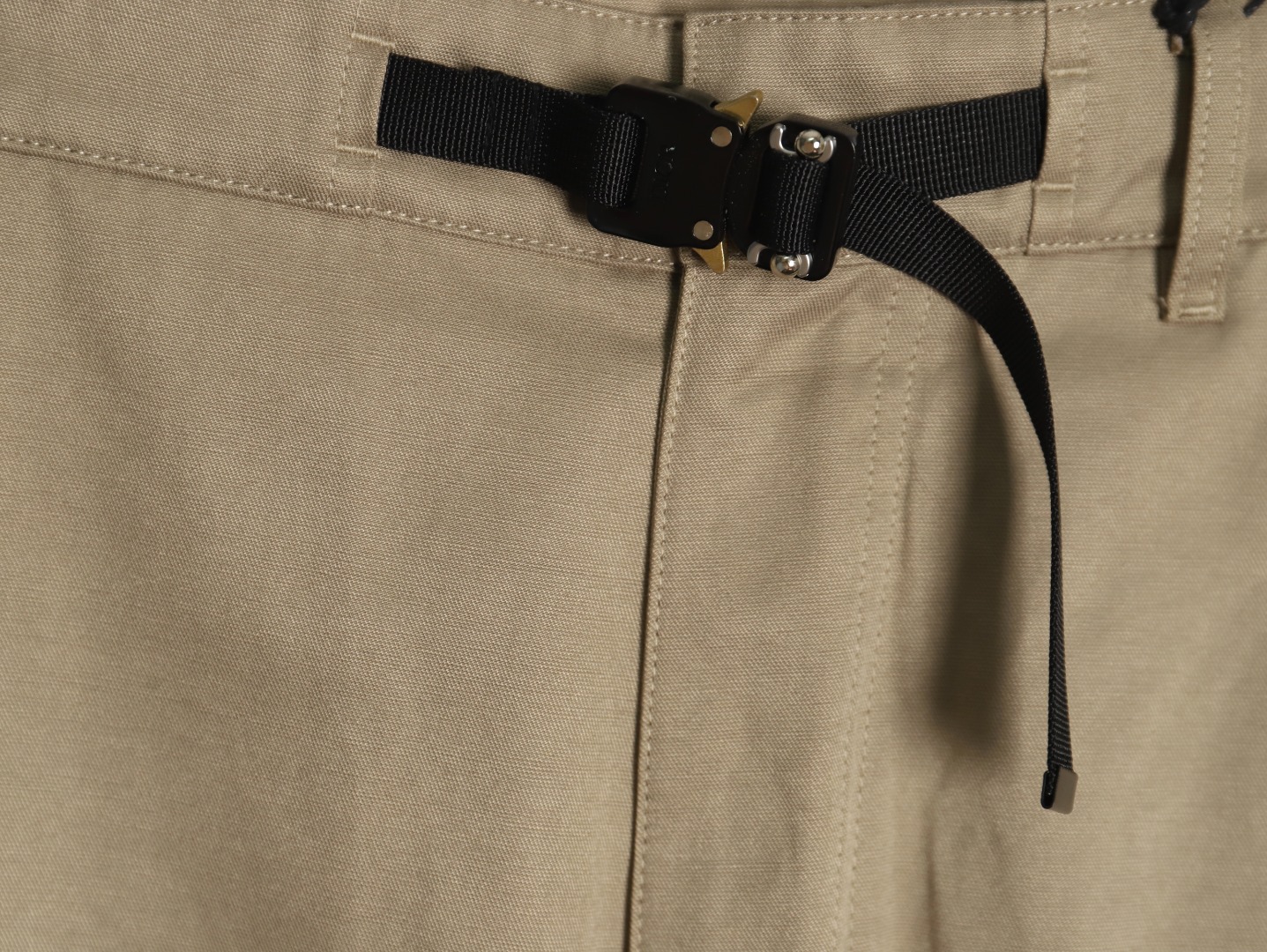 Dior belt metal buckle saddle pocket cargo trousers