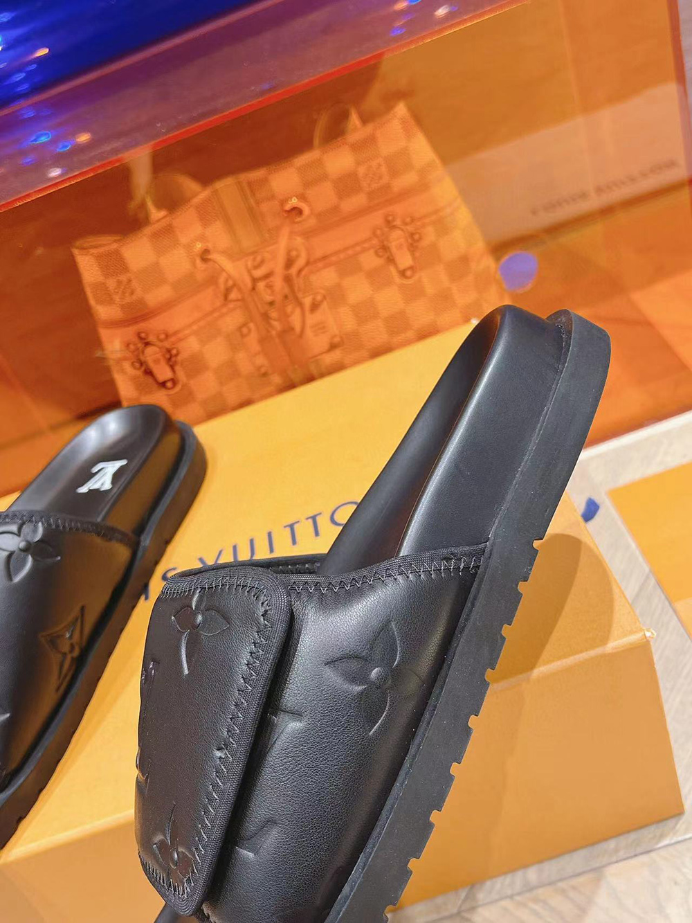 Louis Vuitton Mule Miami Slides 