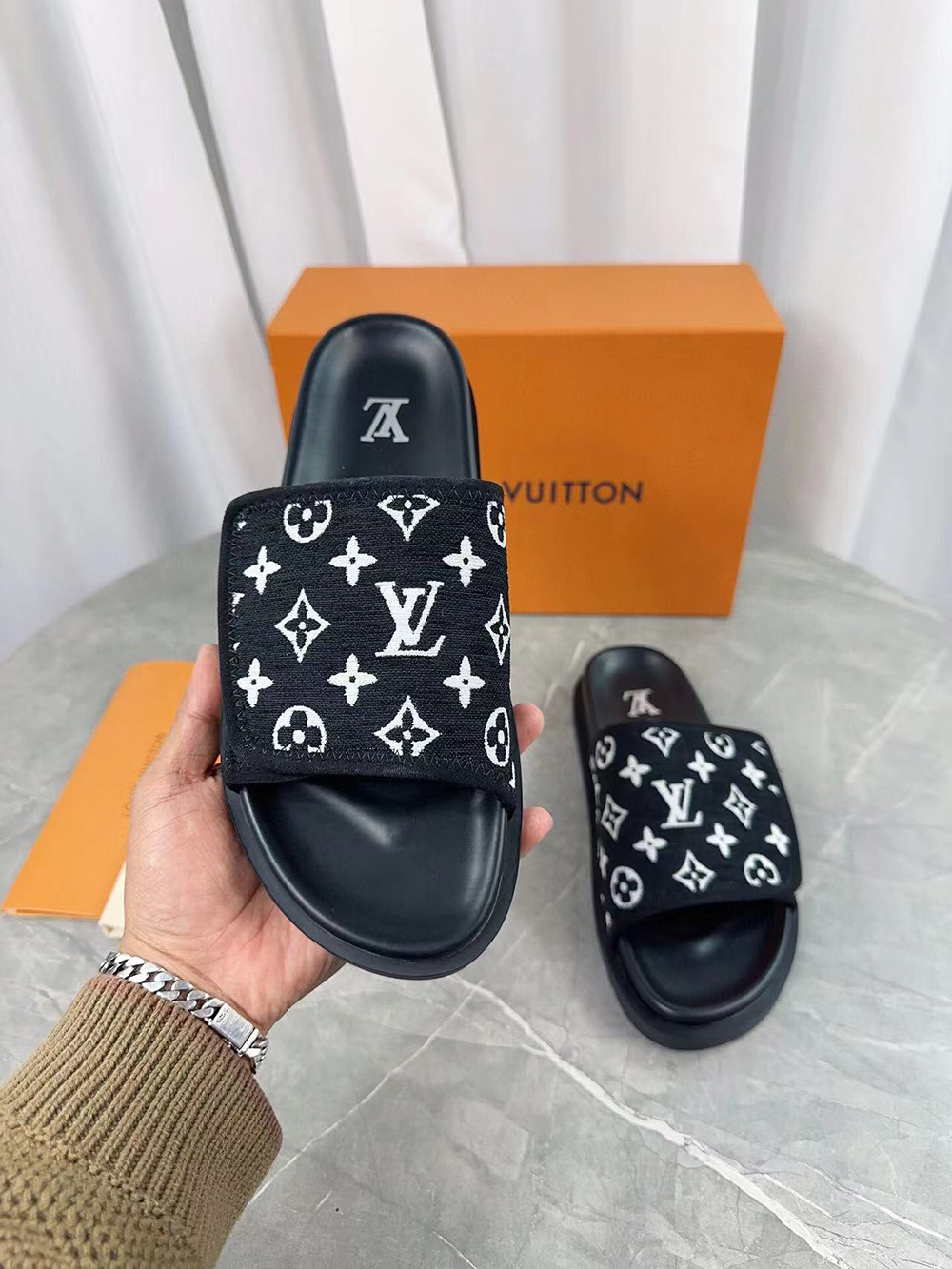 Louis Vuitton Mule Miami Slides