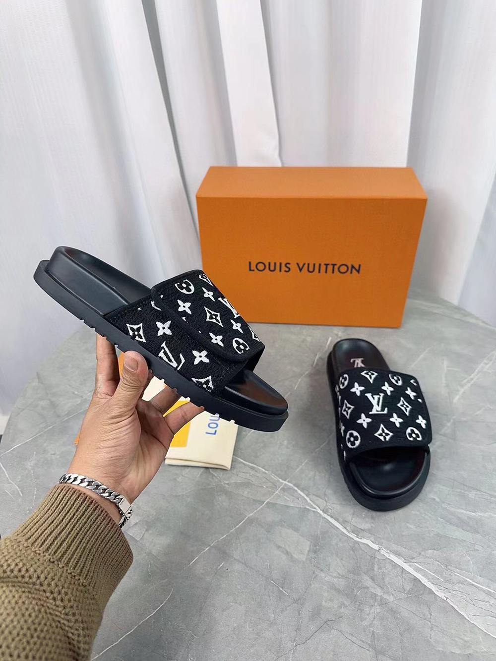 Louis Vuitton Mule Miami Slides