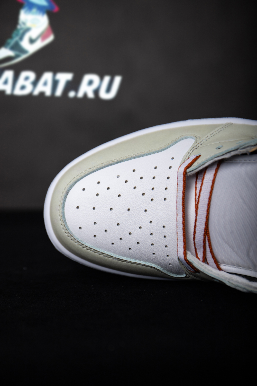 AIR JORDAN 1 RETRO HIGH OG 