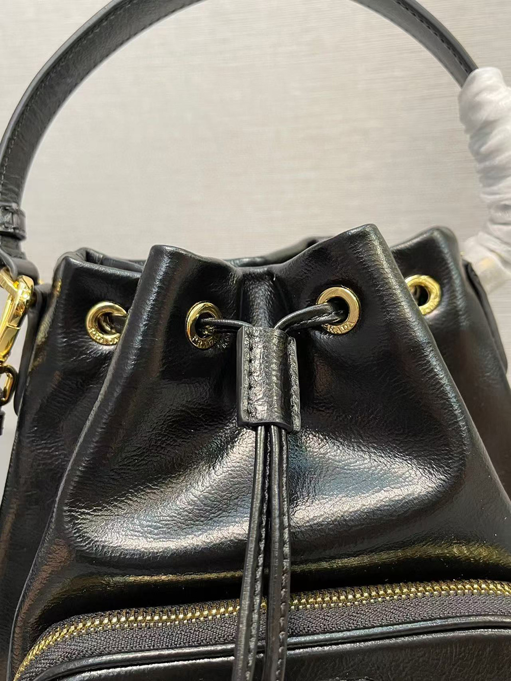 Prada Bags 1BH038 18*23*12cm