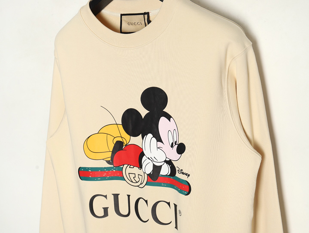 Gucci co-branded printed crew neck sweatshirt
