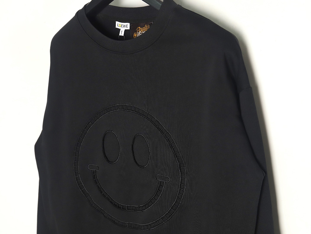 Loewe hollow smiley face crew neck sweatshirt TSK1