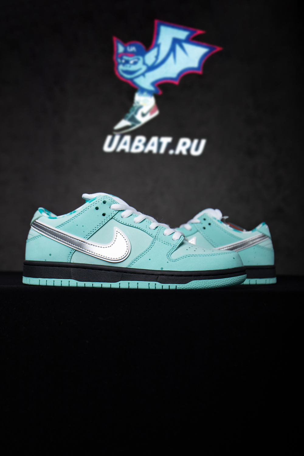 CONCEPTS X NIKE SB DUNK LOW PRO OG QS TIFFANY