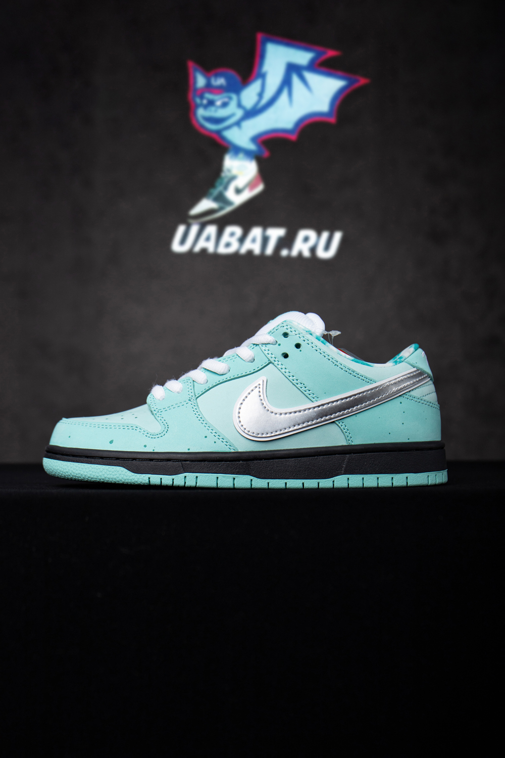 CONCEPTS X NIKE SB DUNK LOW PRO OG QS TIFFANY