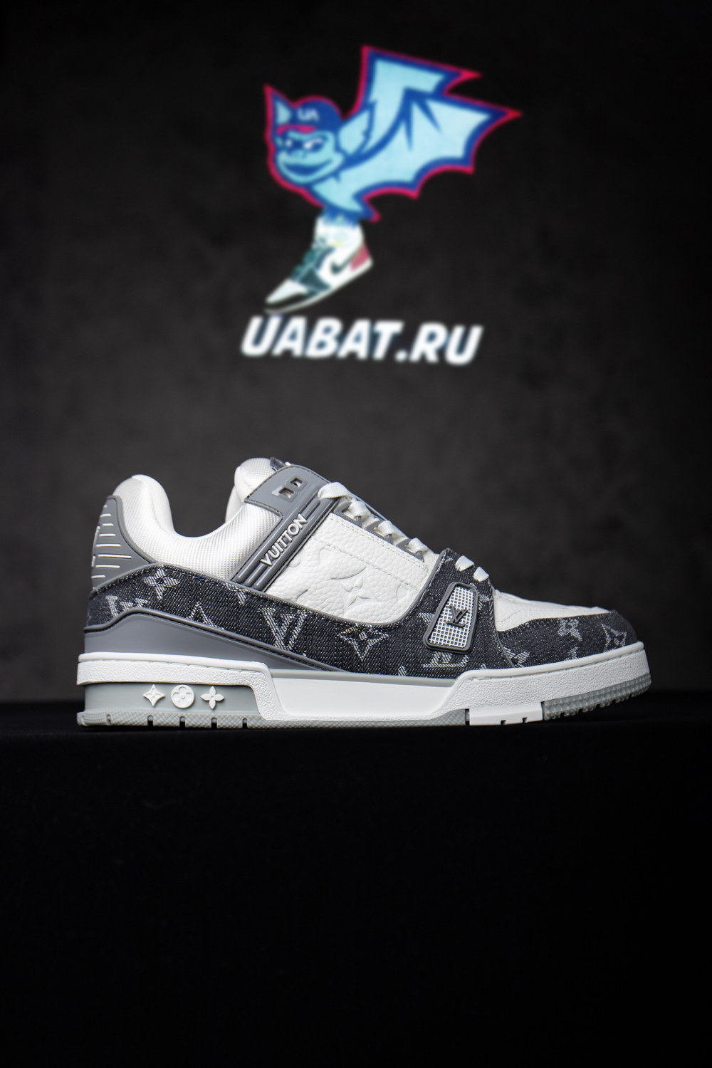 Louis Vuitton Trainer Sneaker