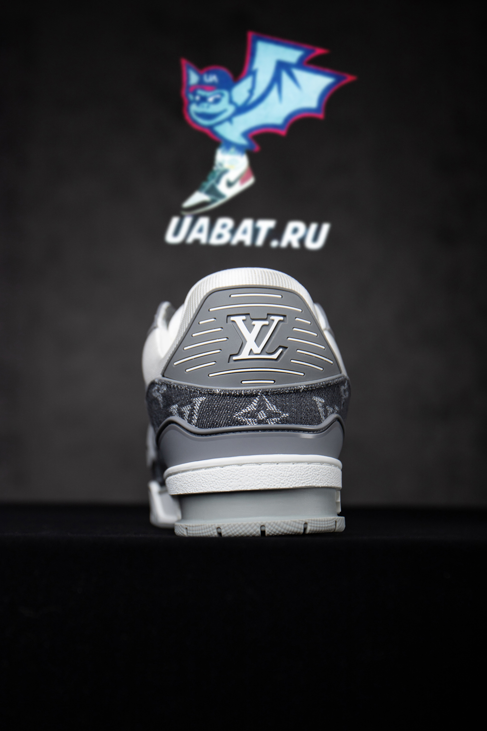 Louis Vuitton Trainer Sneaker