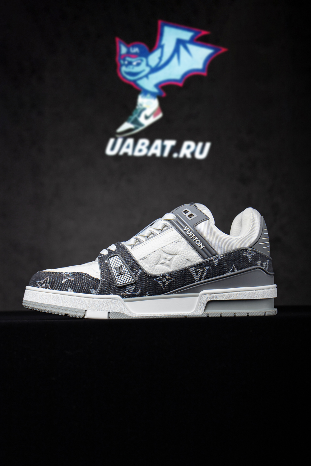 Louis Vuitton Trainer Sneaker