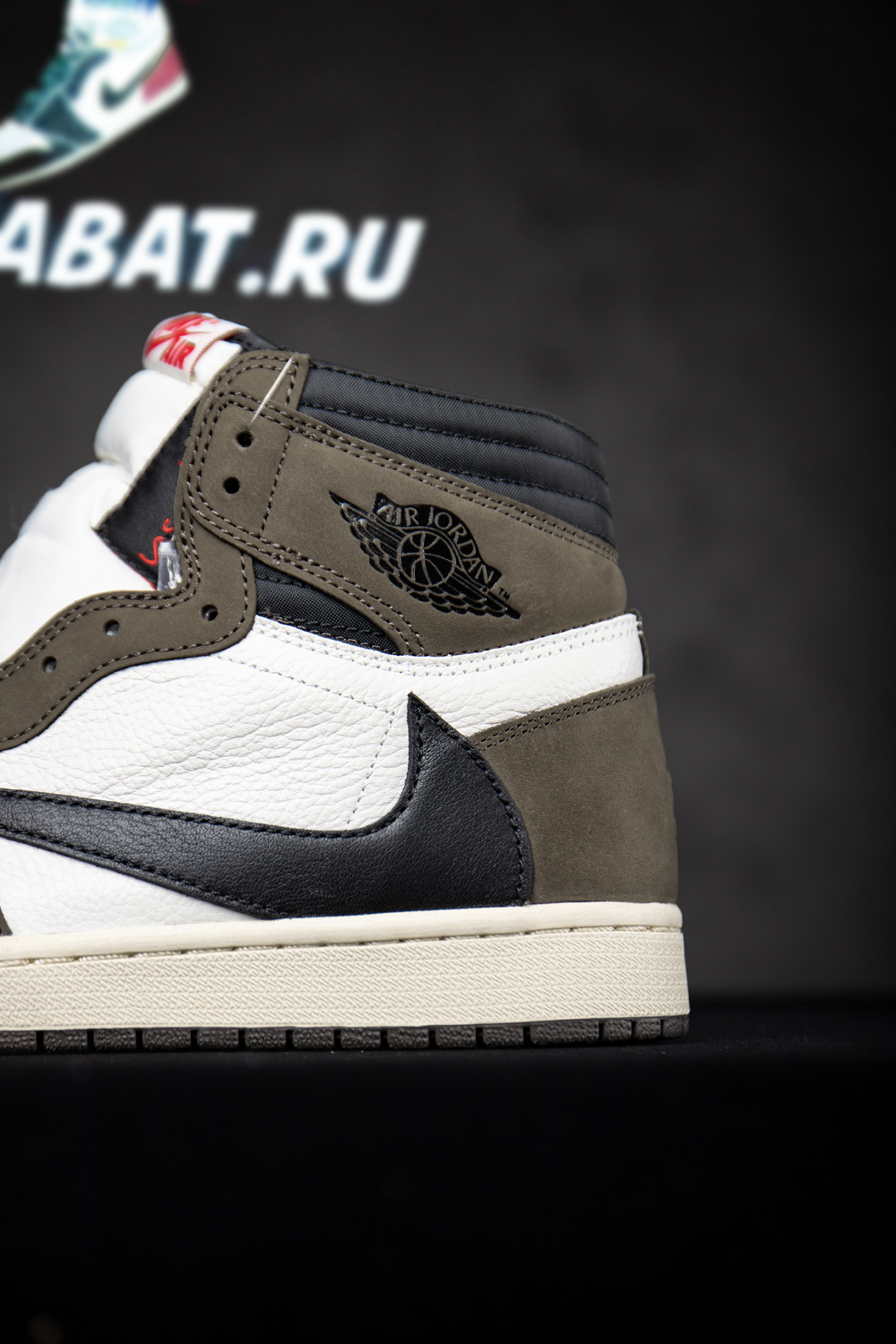 TRAVIS SCOTT X AIR JORDAN 1 HIGH
