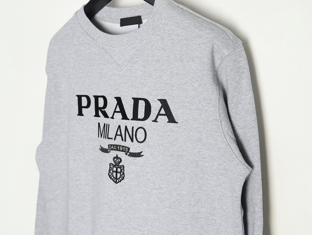 Prada embroidered logo crewneck sweatshirt TSK1