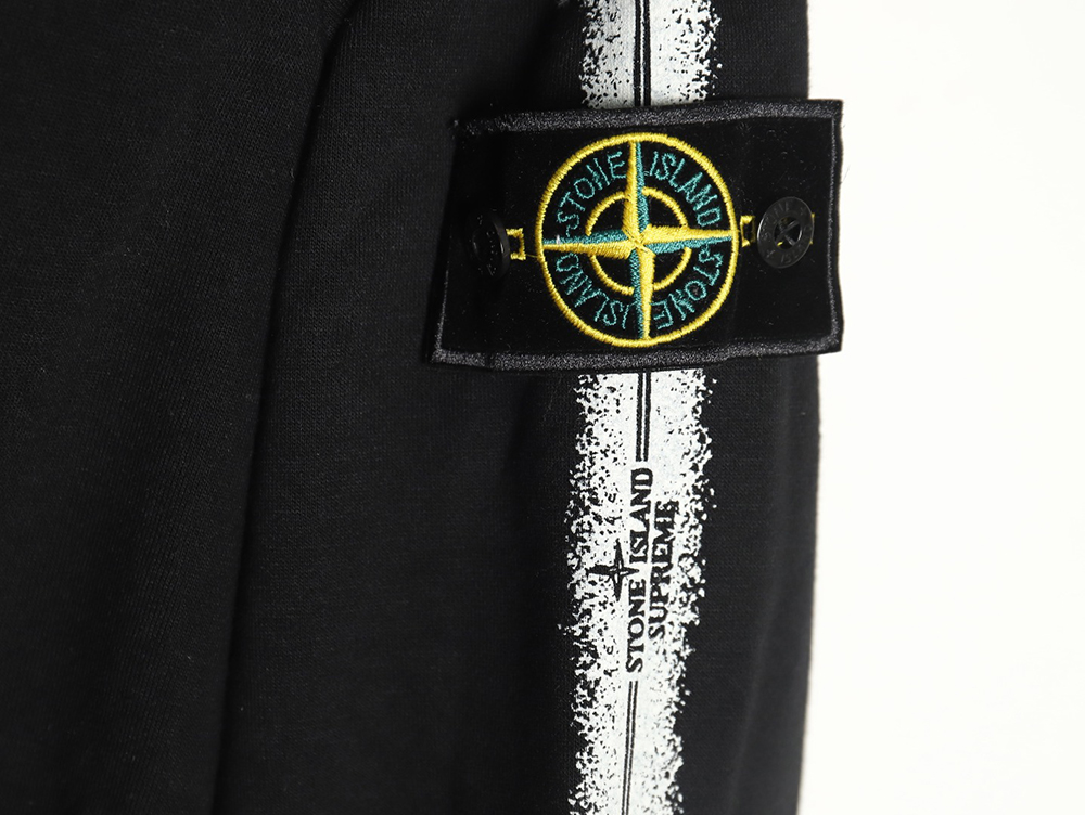 Supreme Week12 & Stone Island Joint Hooded Fleece Sweatshirt